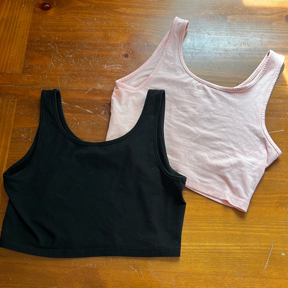 Bundle Set of SHEIN cropped tanks